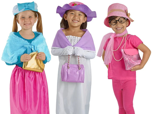 Grandma’s Dress-Up Trunk - US 9223