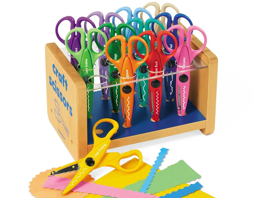 Crinkle-Cut Craft Scissors Center - US 7673