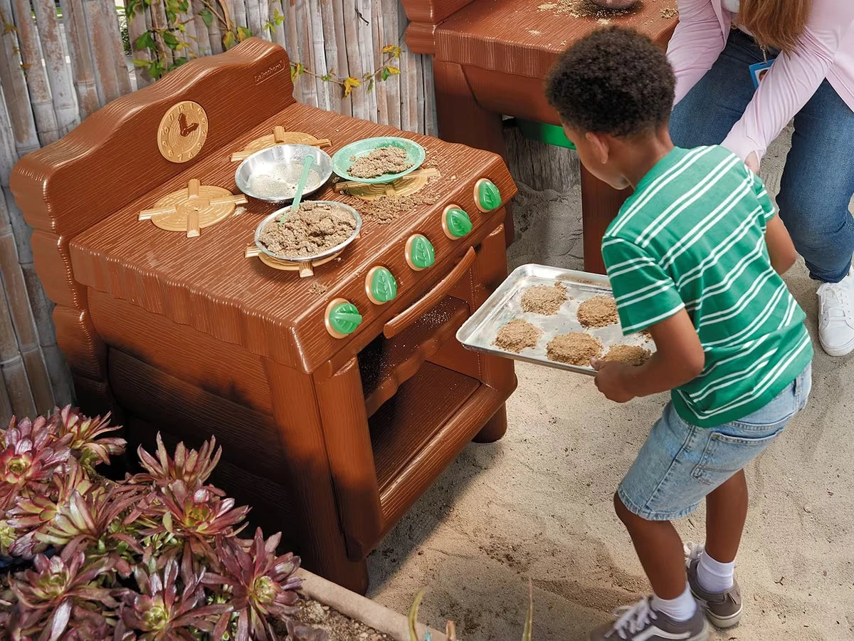 Pretend & Play Mud Oven - US 9178