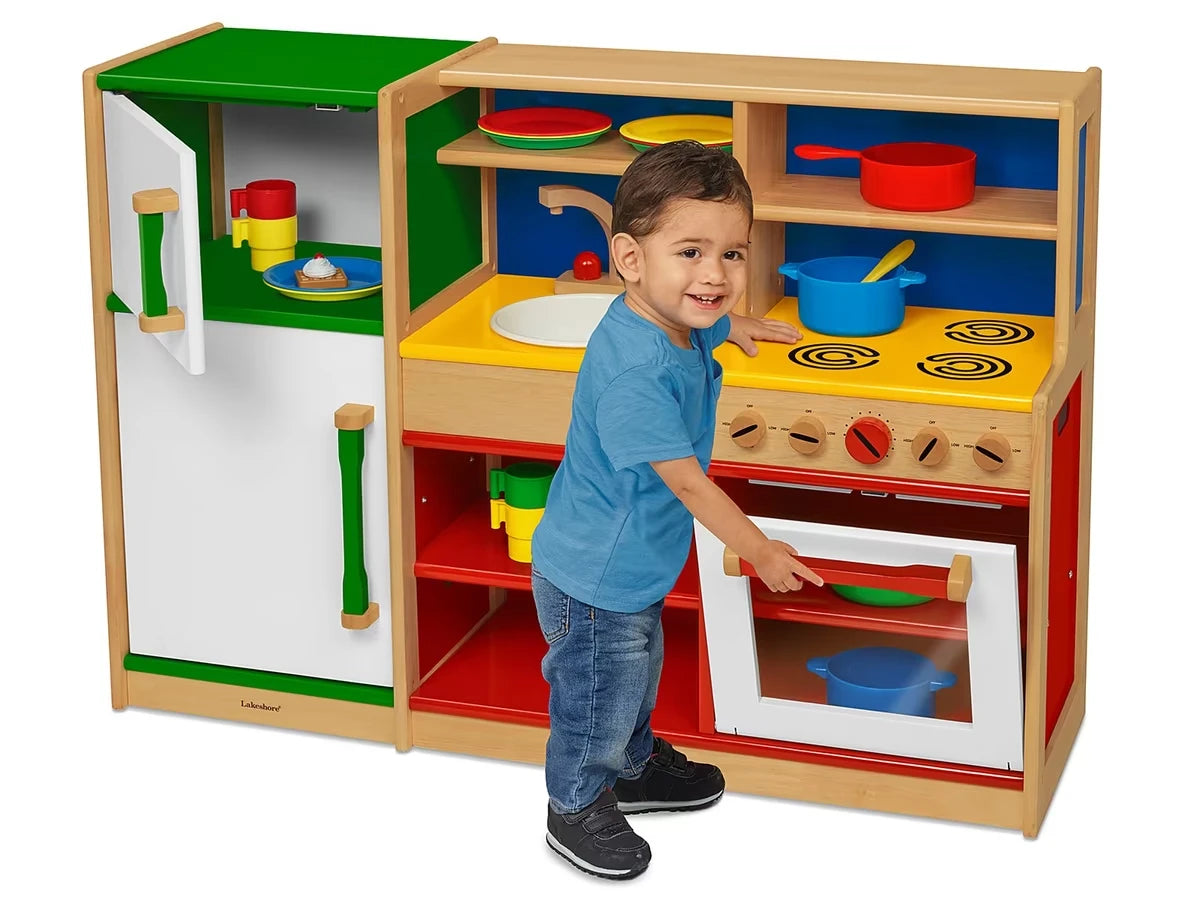 Pretend & Play Toddler Kitchen - US 8355