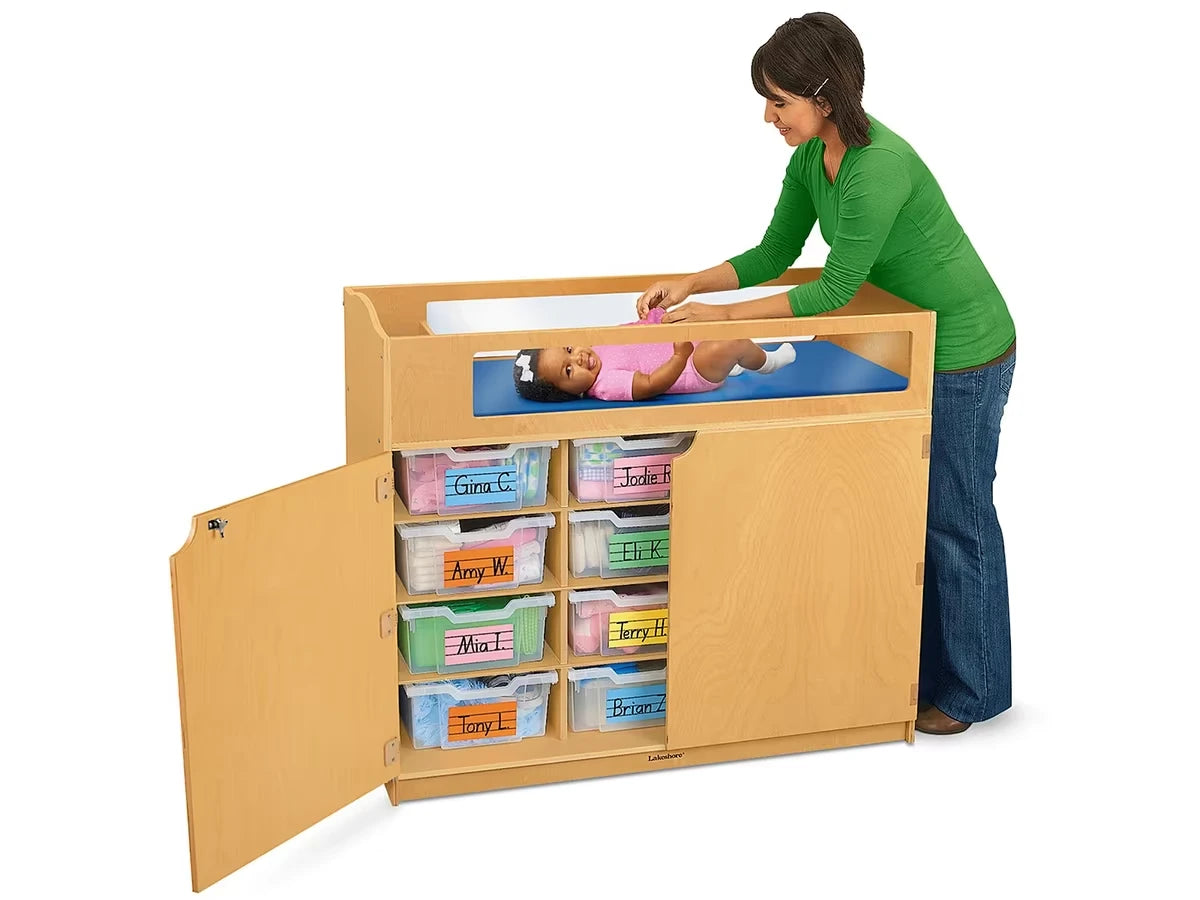 Infant Changer & Storage Center - US 6093