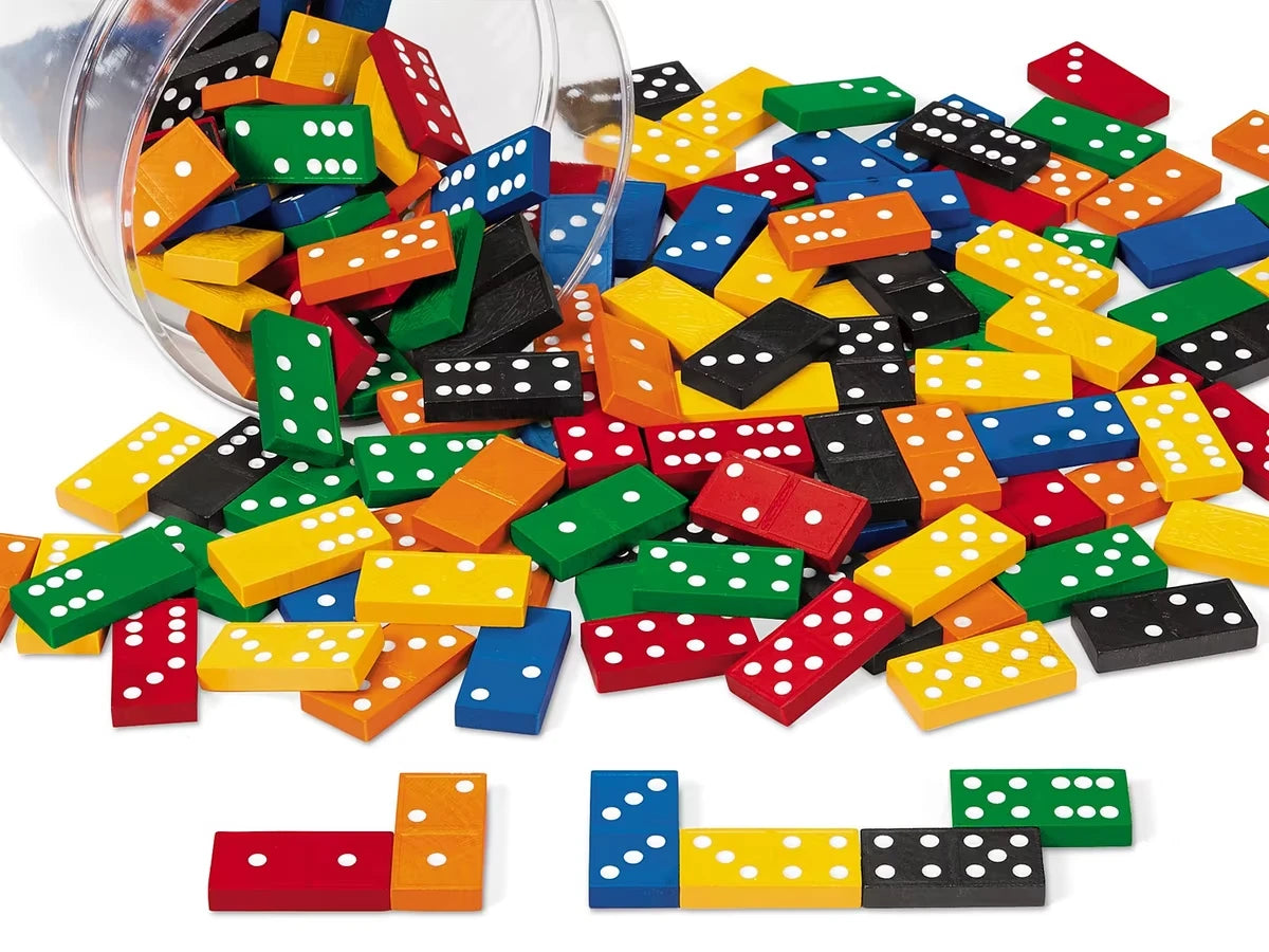 Dominoes - US 7923