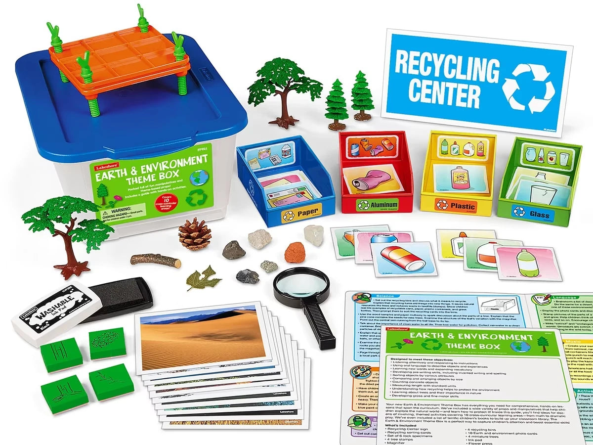 Earth & Environment Theme Box - US 7705