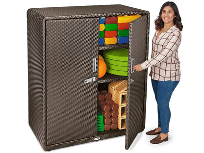 Outdoor Lockable Storage Cabinet - US 9189